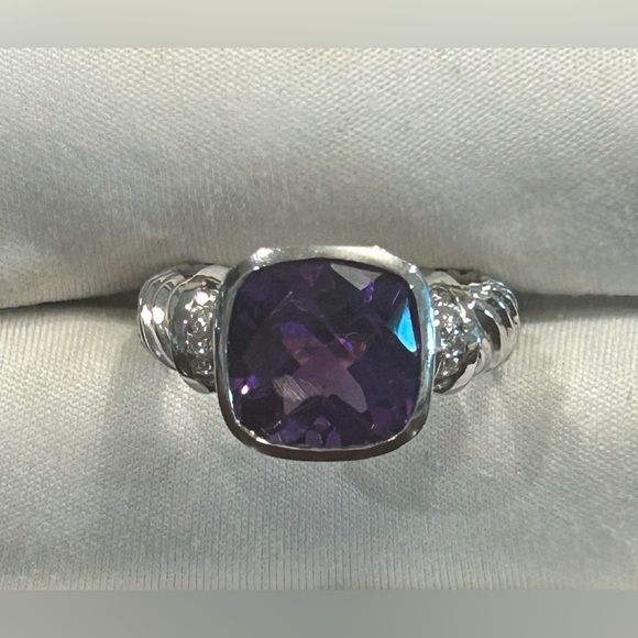 14Kt White Gold Amethyst And Diamond Cocktail Ring - Picture 2 of 8